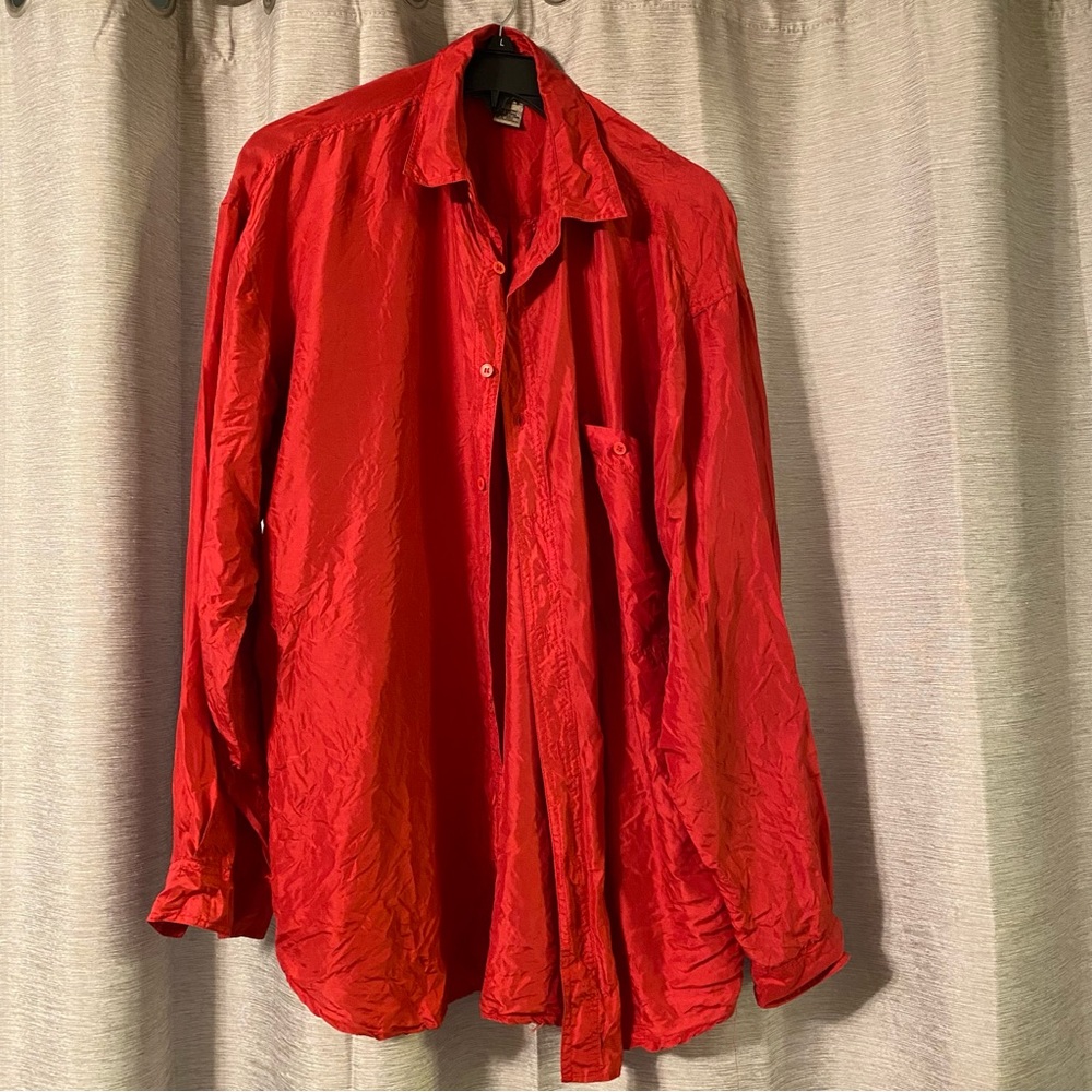 Protest Clothing Red Silk button up collard shirt Size Large